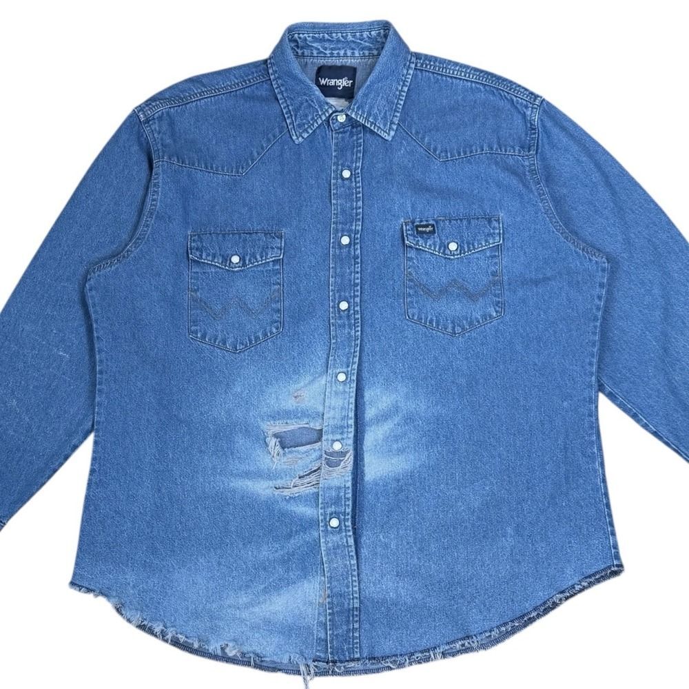 Grunge Wrangler Denim Pearl Snap Shirt L Frayed Western Cowboy Vibe